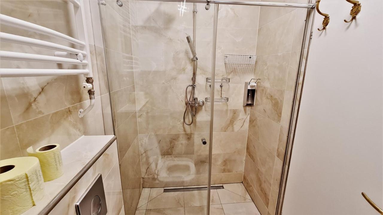 Boutique Apartments Vienna - Luxury 2 Luaran gambar